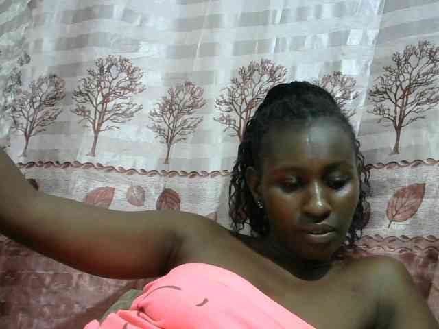 Africanqueen20 webcam