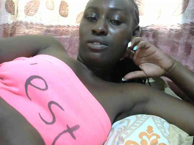 Africanqueen20 webcam