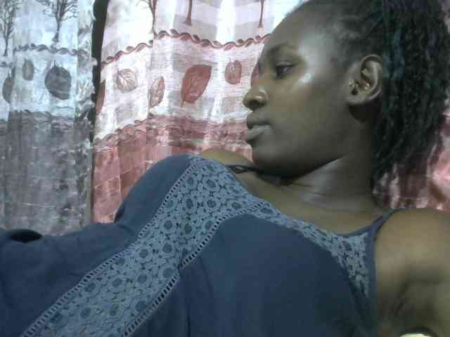 Africanqueen20 webcam