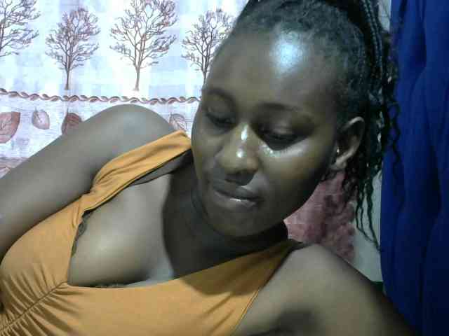 Africanqueen20 webcam