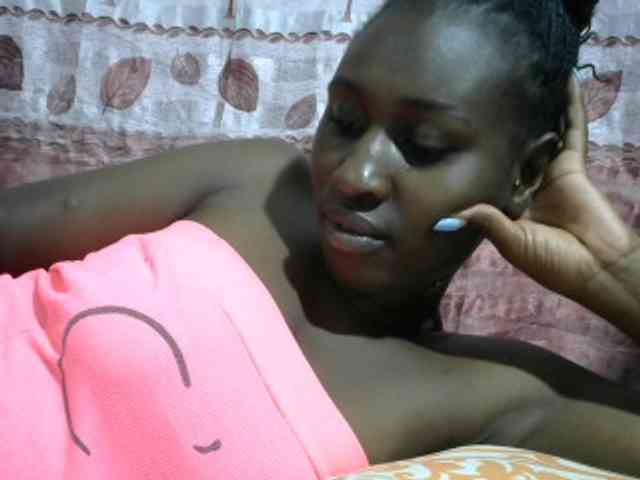 Africanqueen20 webcam