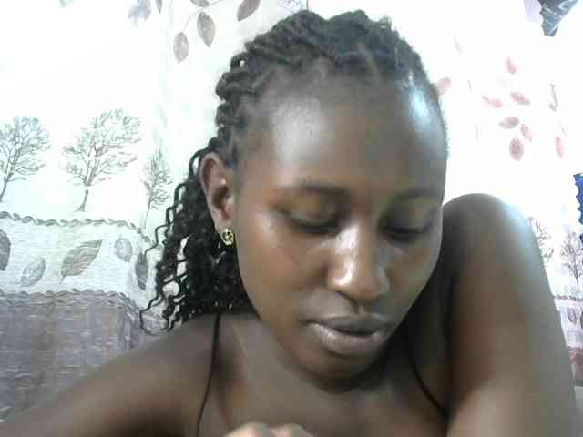 Africanqueen20 webcam