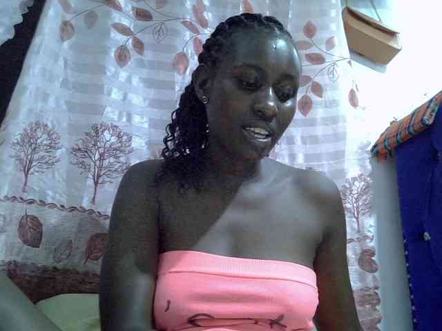 Africanqueen20 webcam