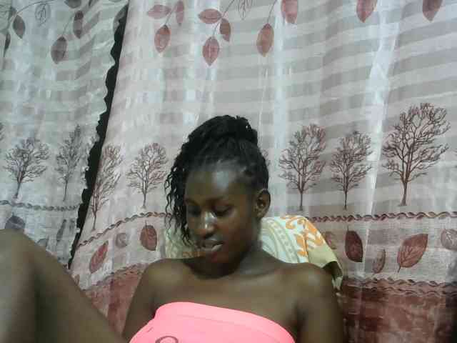 Africanqueen20 webcam