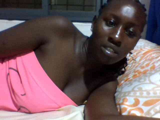 Africanqueen20 webcam