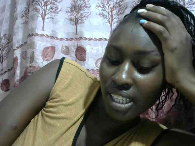 Africanqueen20 webcam