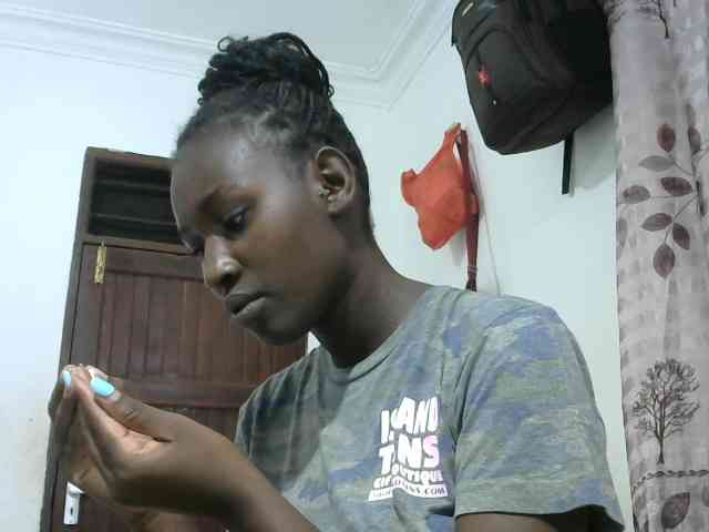 Africanqueen20 webcam