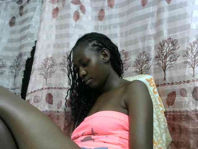 Africanqueen20 webcam