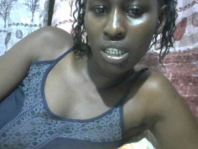 Africanqueen20 webcam