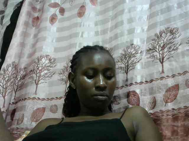 Africanqueen20 webcam