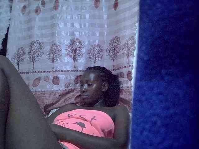 Africanqueen20 webcam