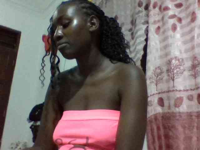 Africanqueen20 webcam