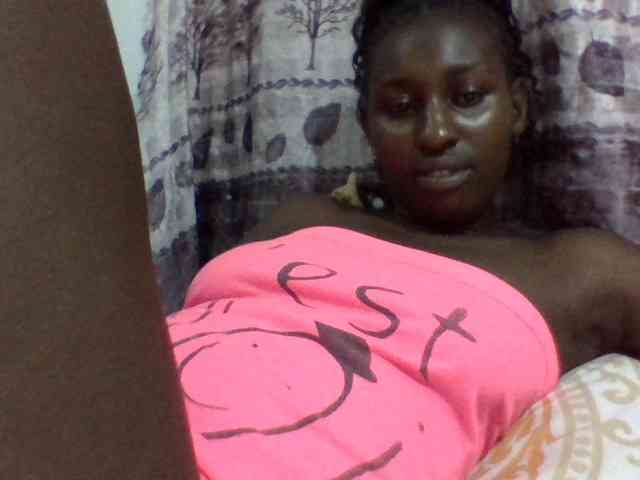 Africanqueen20 webcam