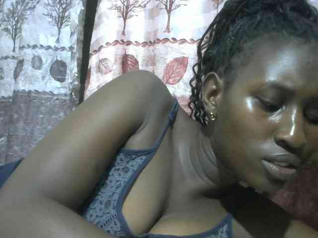 Africanqueen20 webcam