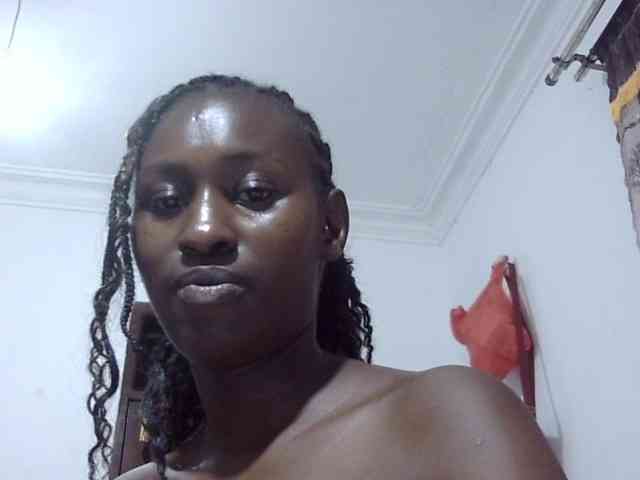 Africanqueen20 webcam