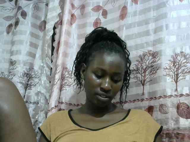 Africanqueen20 webcam