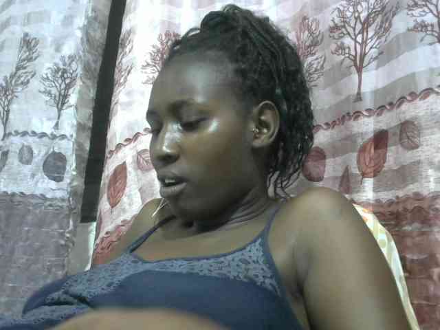 Africanqueen20 webcam