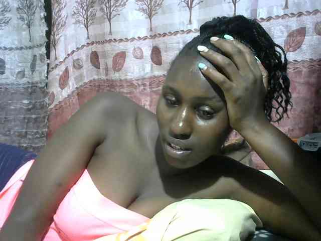Africanqueen20 webcam