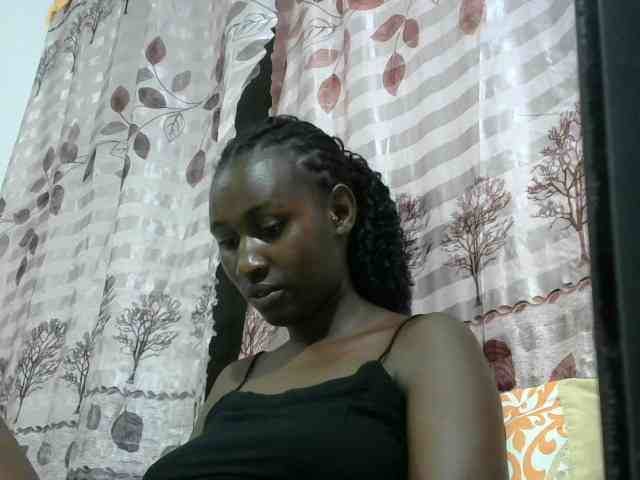 Africanqueen20 webcam