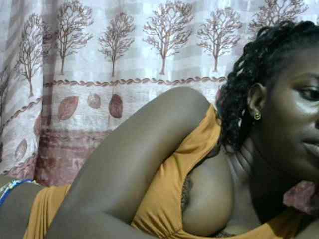 Africanqueen20 webcam