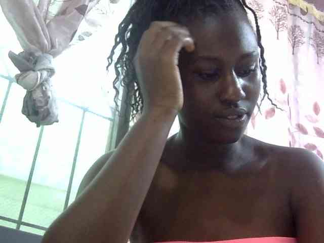 Africanqueen20 webcam