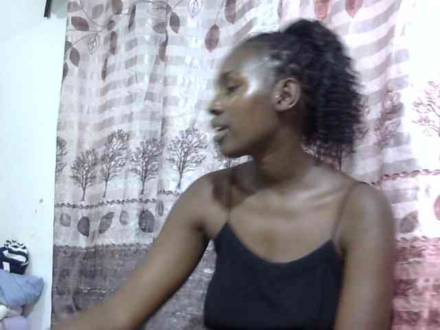 Africanqueen20 webcam