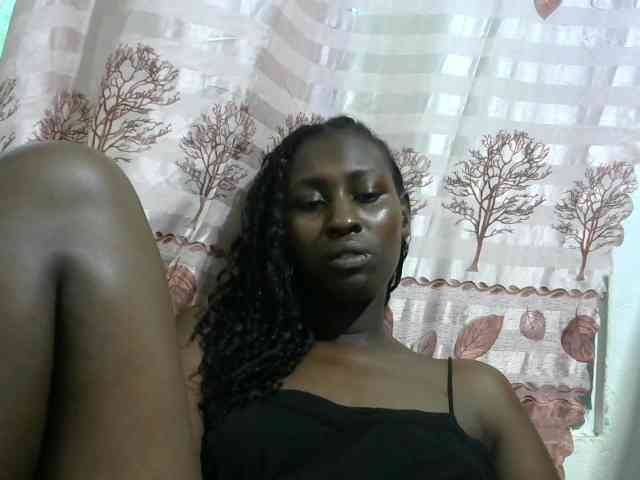 Africanqueen20 webcam