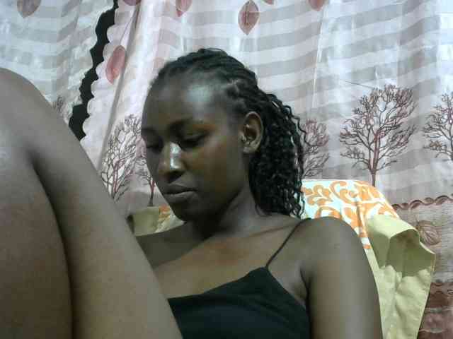 Africanqueen20 webcam