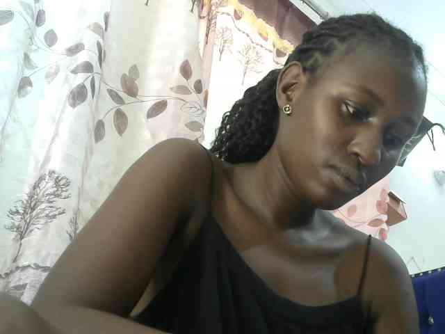 Africanqueen20 webcam