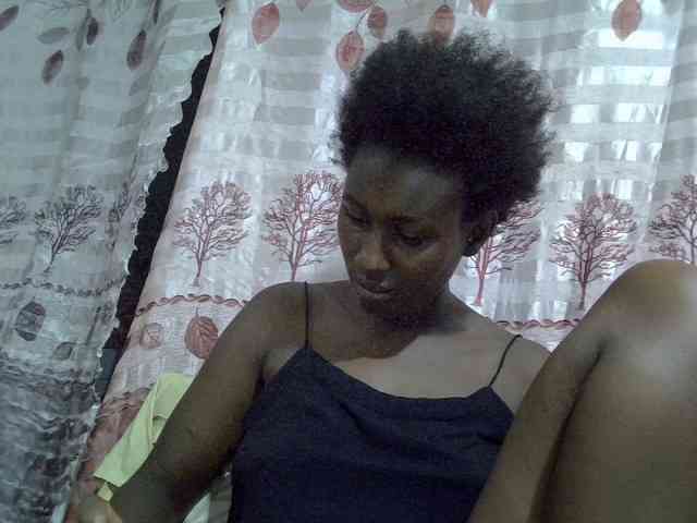 Africanqueen20 webcam