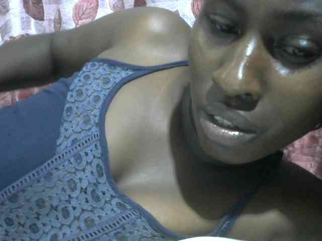 Africanqueen20 webcam