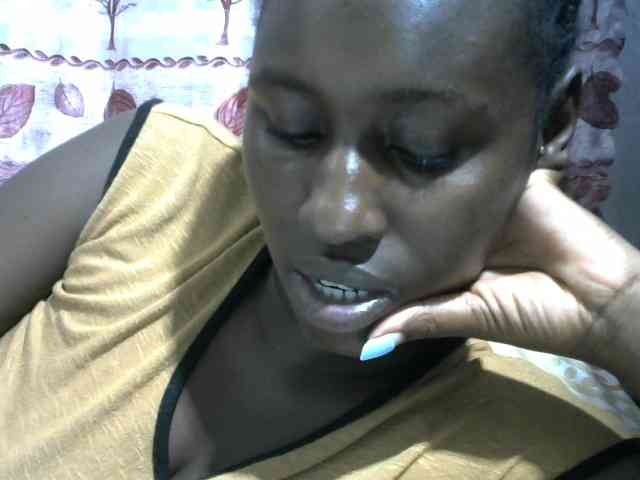 Africanqueen20 webcam