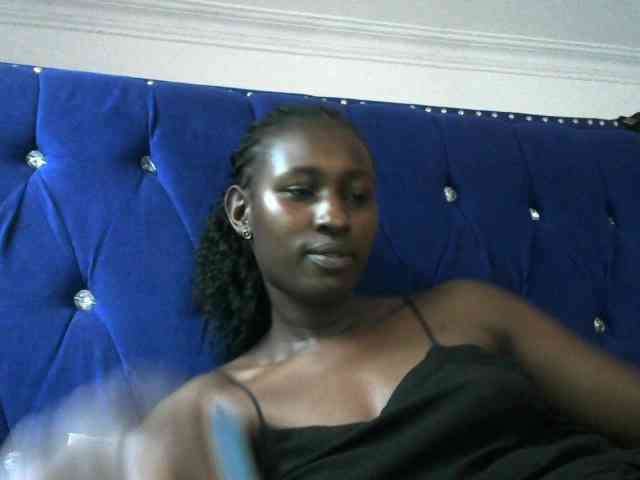 Africanqueen20 webcam