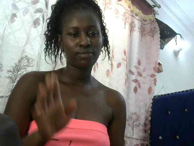 Africanqueen20 webcam