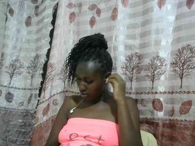 Africanqueen20 webcam