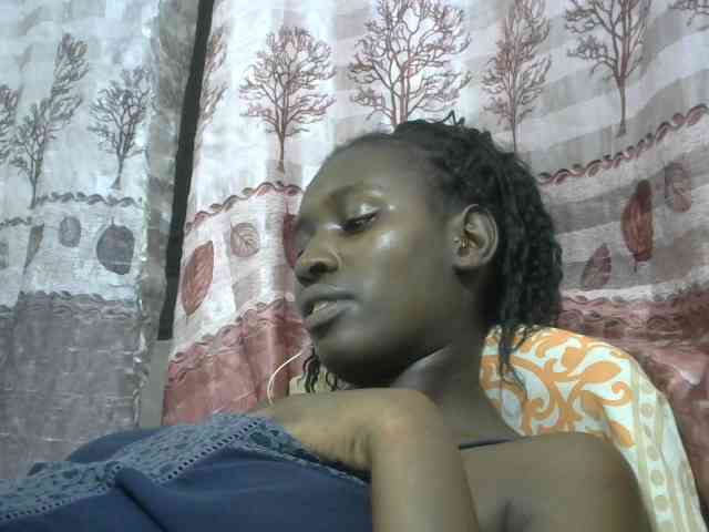 Africanqueen20 webcam