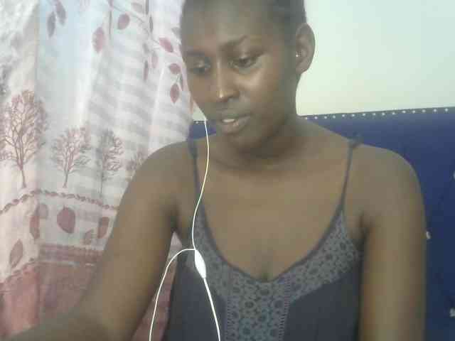 Africanqueen20 webcam