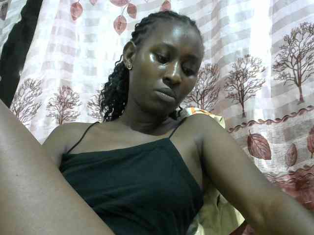 Africanqueen20 webcam