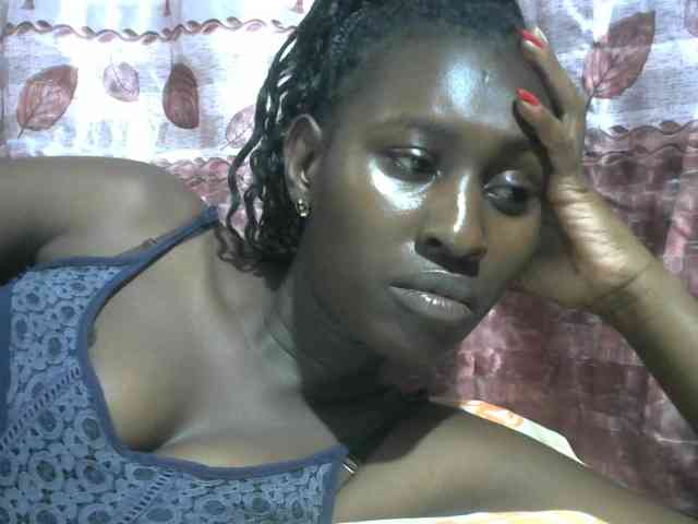 Africanqueen20 webcam