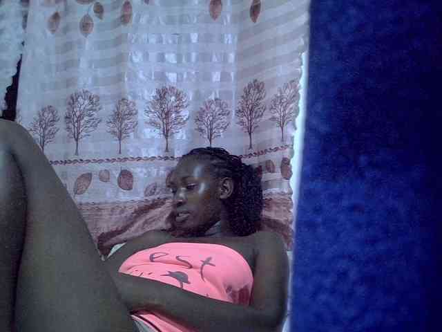 Africanqueen20 webcam