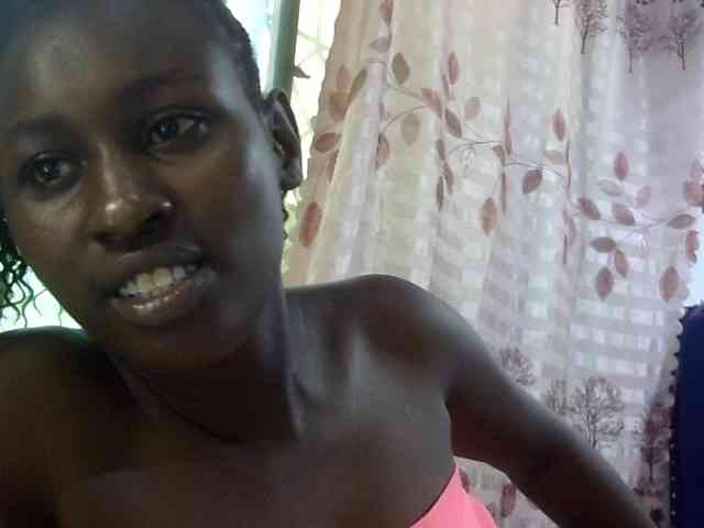 Africanqueen20 webcam