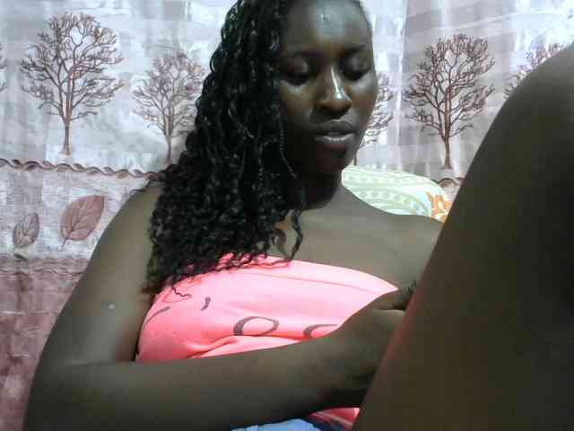 Africanqueen20 webcam