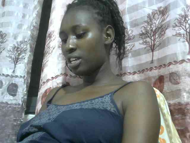 Africanqueen20 webcam