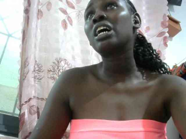 Africanqueen20 webcam