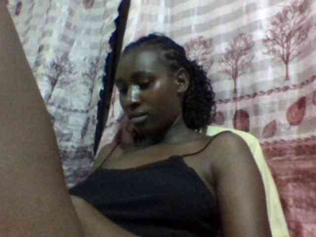 Africanqueen20 webcam