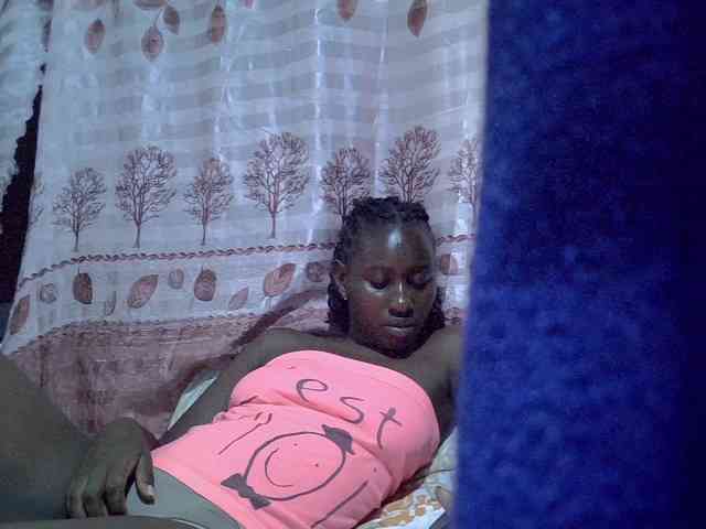 Africanqueen20 webcam