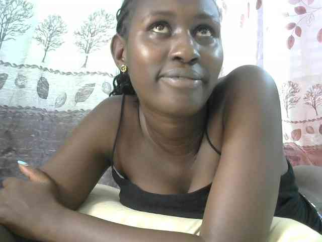 Africanqueen20 webcam