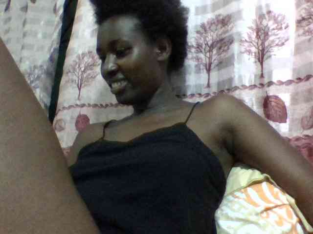 Africanqueen20 webcam