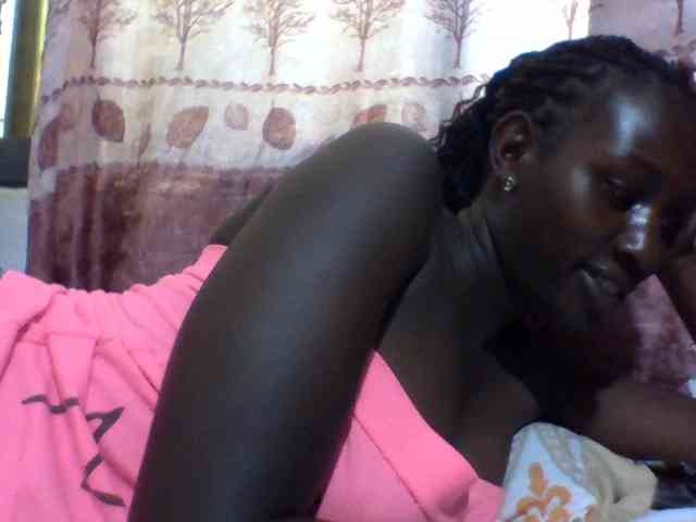 Africanqueen20 webcam