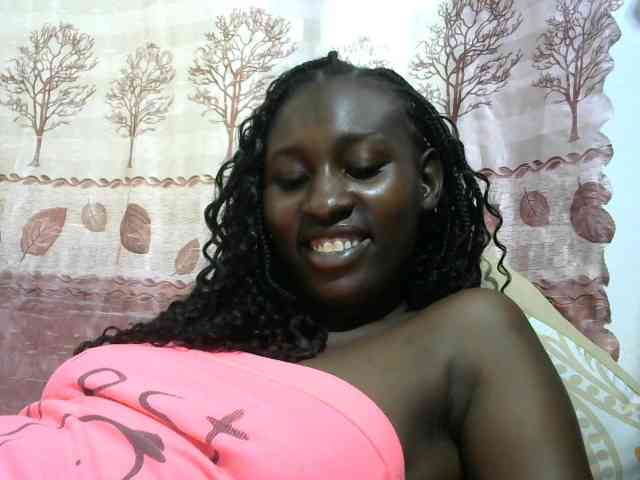 Africanqueen20 webcam